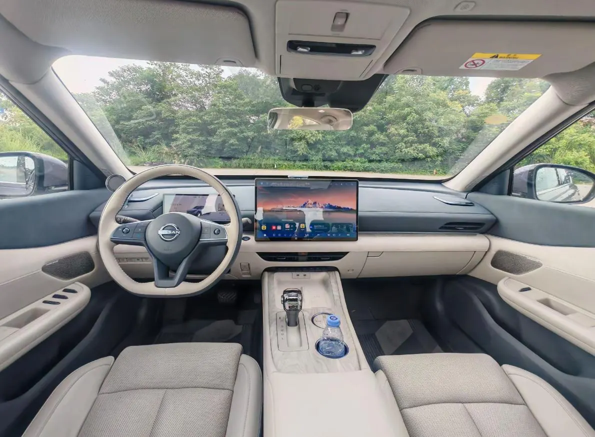 Nissan 2026 Teana 2.0T Stepless Hongmeng Cockpit Flagship Automatic Gear 2