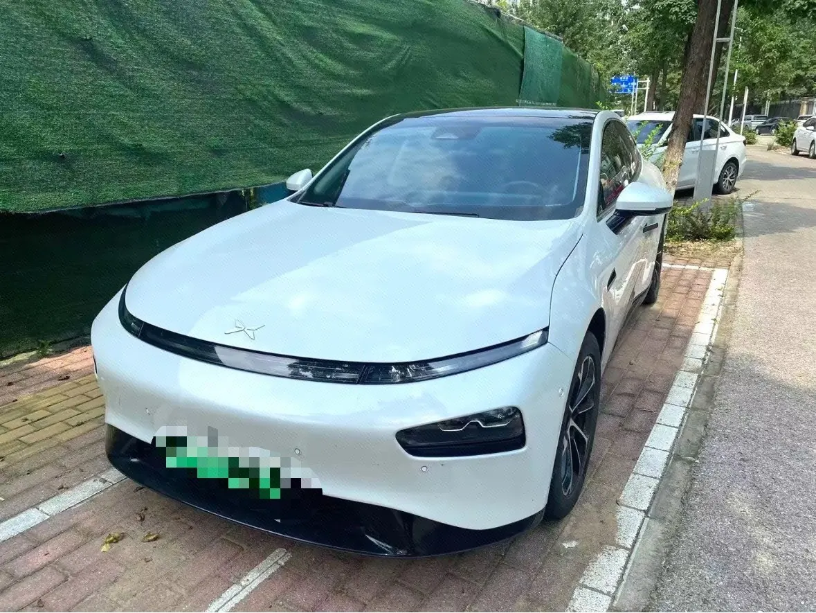 Open image lightbox: Xpeng 2020 P7 Rear Drive Long Endurance Smart Edition Automatic Gear