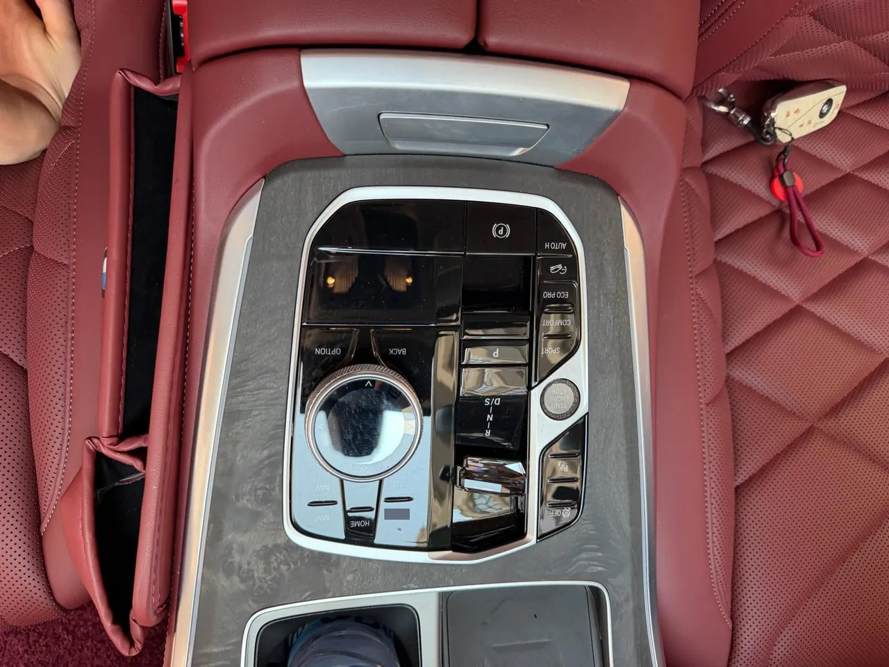 BMW 2026 X5 xDrive30Li 48V 2.0T exclusive m sports obsidian night suit automatic gear 4