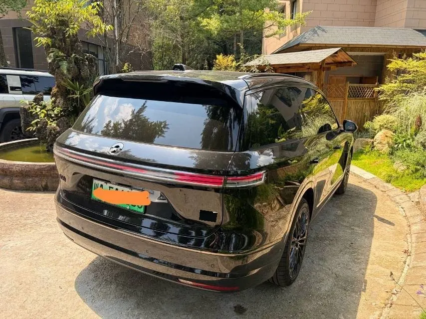 NIO 2026 ES8 6-seat Xuankin Special Edition Automatic Gear 2