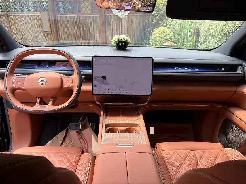 NIO 2026 ES8 6-seat Xuankin Special Edition Automatic Gear 5