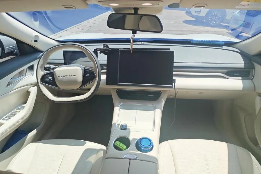 The popular 2024 xinghai S 7 555km luxury version of automatic gear 5