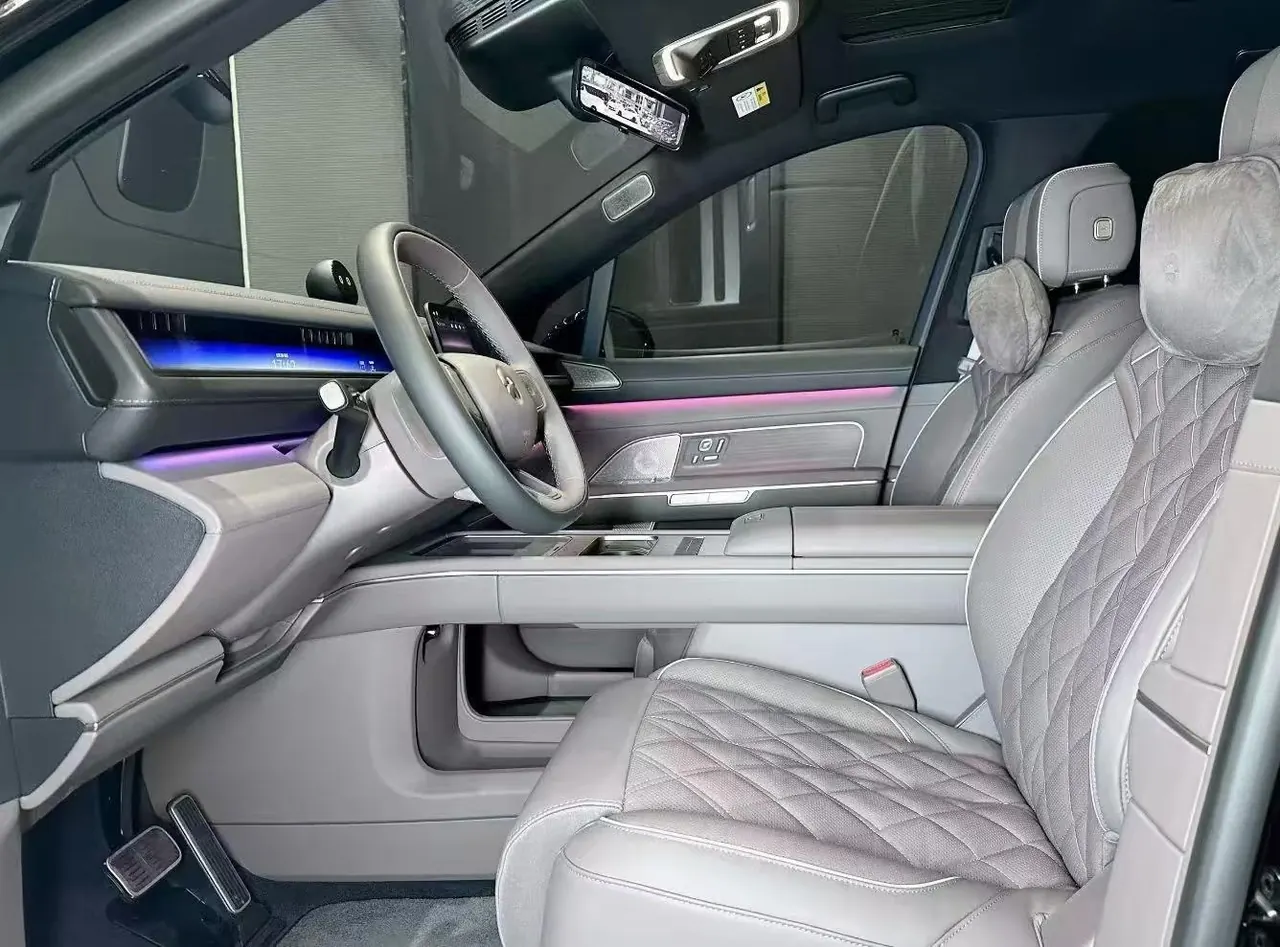 NIO 2026 ES8 6-seat executive deluxe automatic gear 5