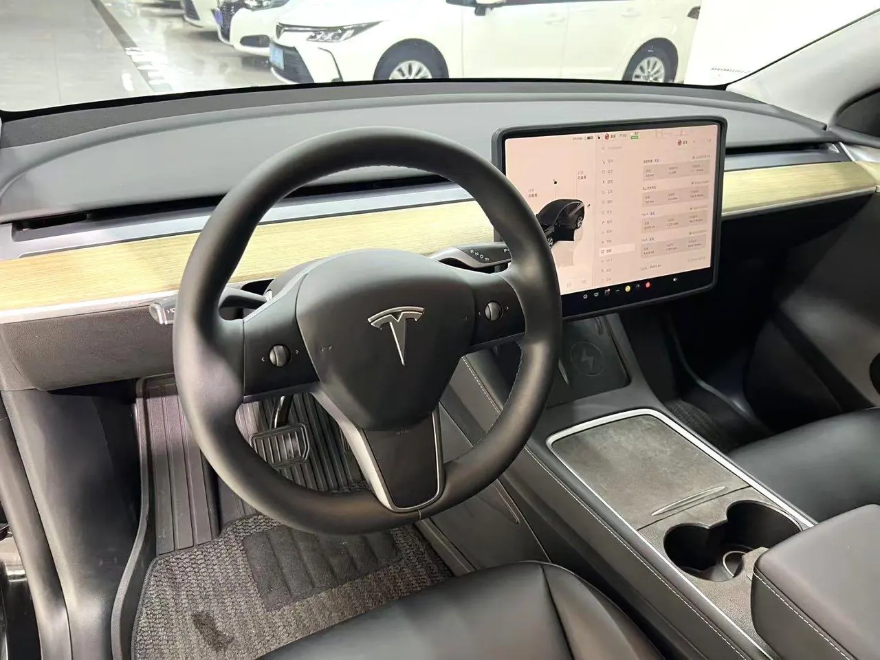 Tesla 2022 Model Y rear-wheel drive version (facelift) automatic gear 5