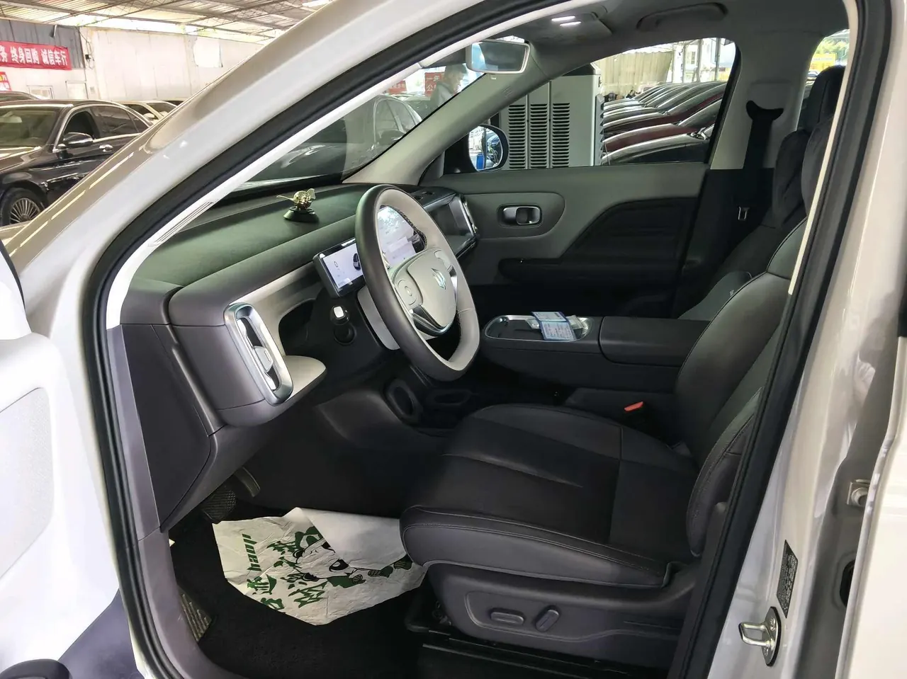 Leapmotor 2025 B 10 510 Enjoy Smart Driving Edition Automatic Gear 8
