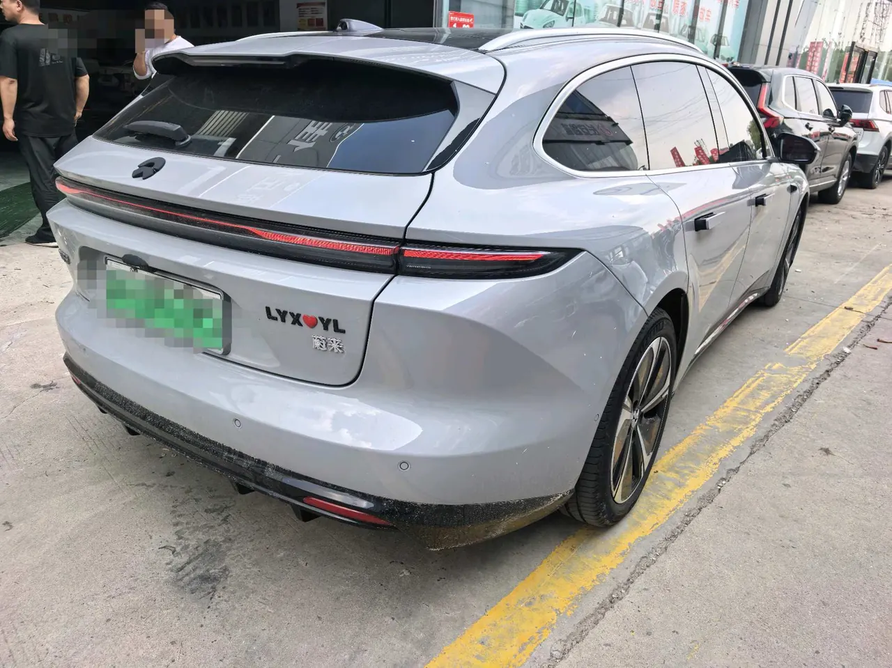NIO 2025 ET5T 75kWh Touring automatic 4