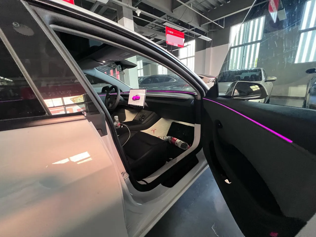 Tesla 2025 Model 3 Rear-Wheel-Drive Edition (facelift) Automatic Transmission 10