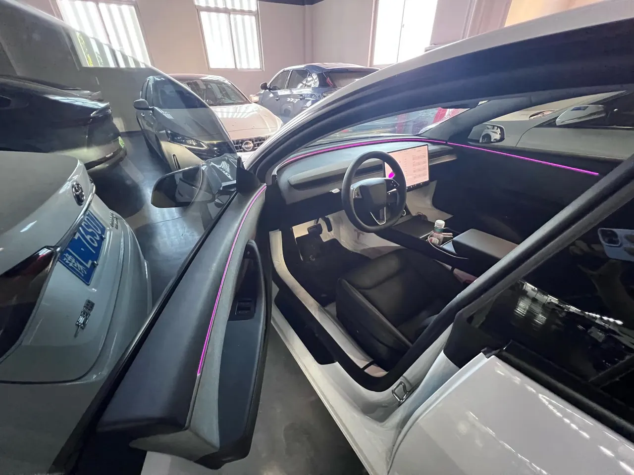 Tesla 2025 Model 3 Rear-Wheel-Drive Edition (facelift) Automatic Transmission 6
