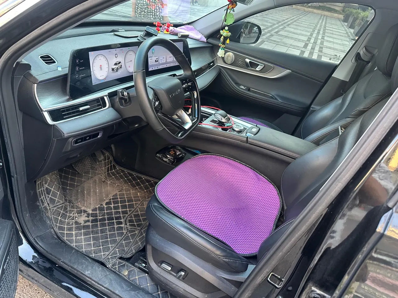 Chery 2024 Ruihu 8 PRO 1.6T 290T Champion Edition Two-wheel Drive Shining Edition 5-seat Automatic Gear 3