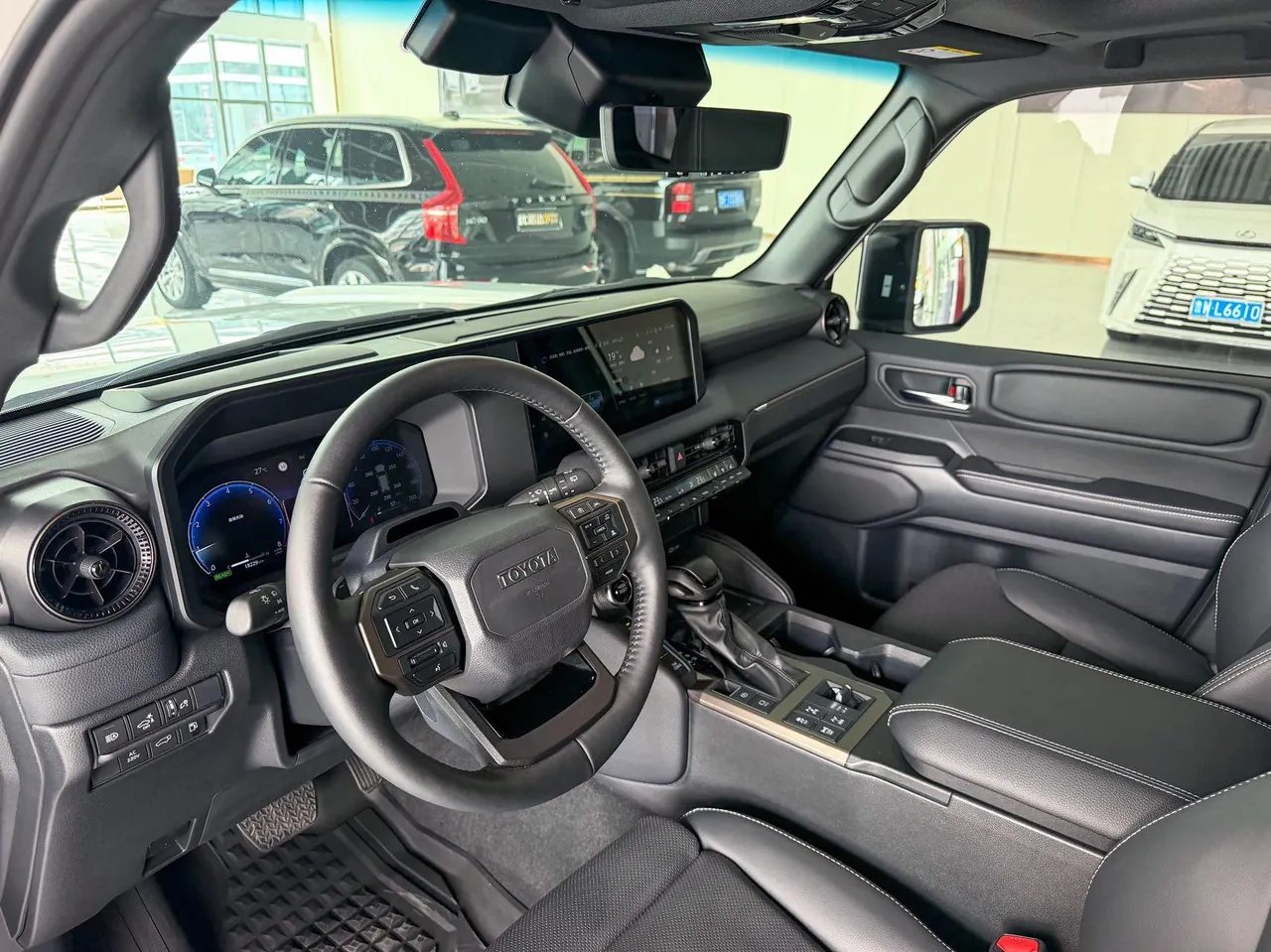Toyota 2025 Prado HEV 2.4T Wild WX Edition 5-seat Automatic Gear 12