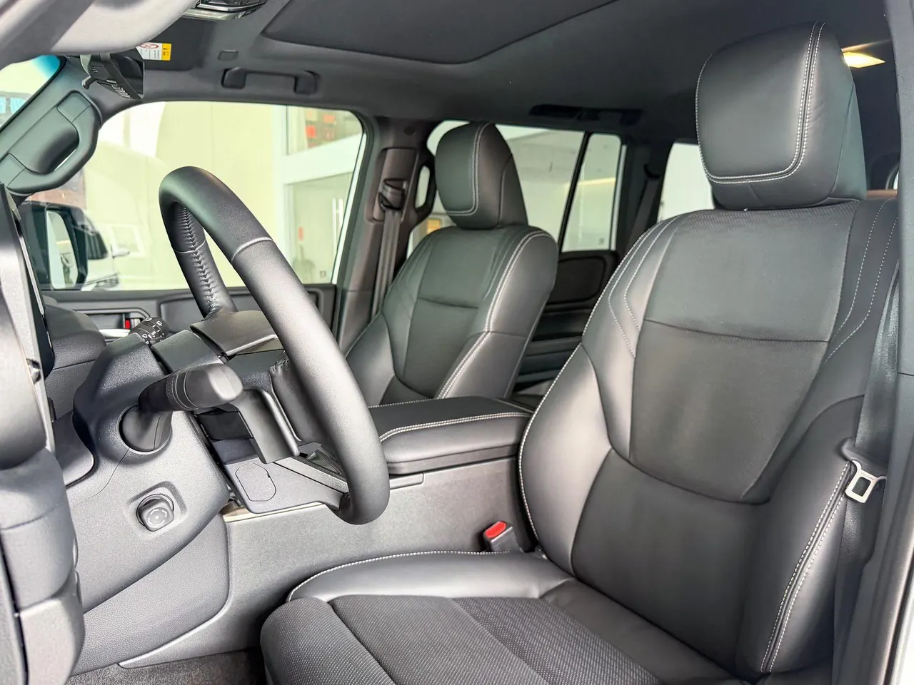 Toyota 2025 Prado HEV 2.4T Wild WX Edition 5-seat Automatic Gear 13