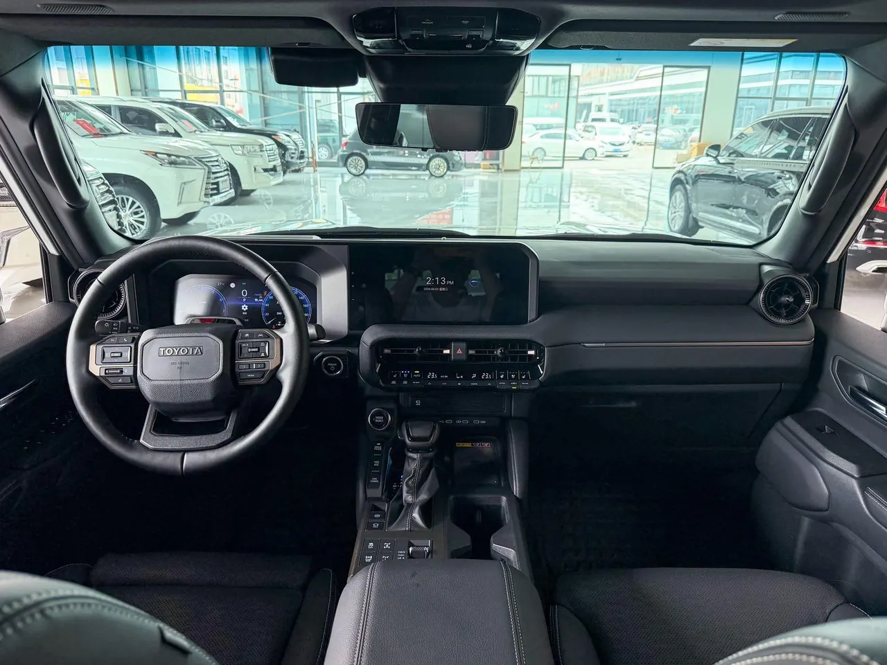Toyota 2025 Prado HEV 2.4T Wild WX Edition 5-seat Automatic Gear 14