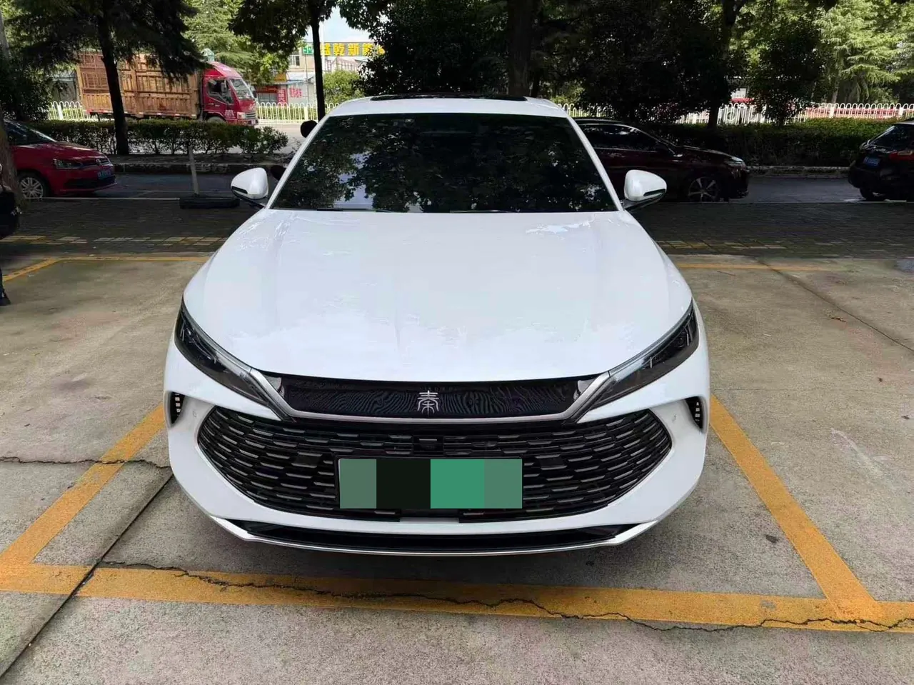 BYD 2026 Qin L DM-i 1.5 stepless 210KM Exceed automatic gear 2