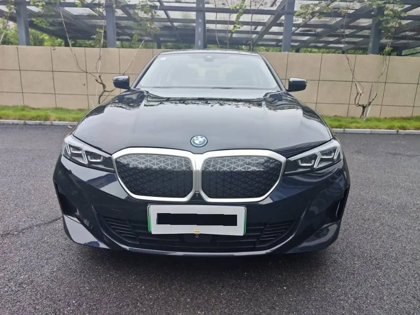 BMW 2026 i3 eDrive 35 L (modified) automatic gear 2