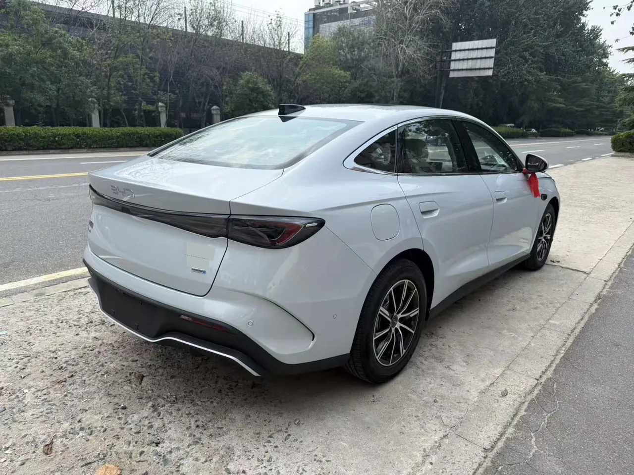 BYD 2026 seals 06 DM-i 1.5 stepless super-exclusive 210KM exclusive automatic gear 5