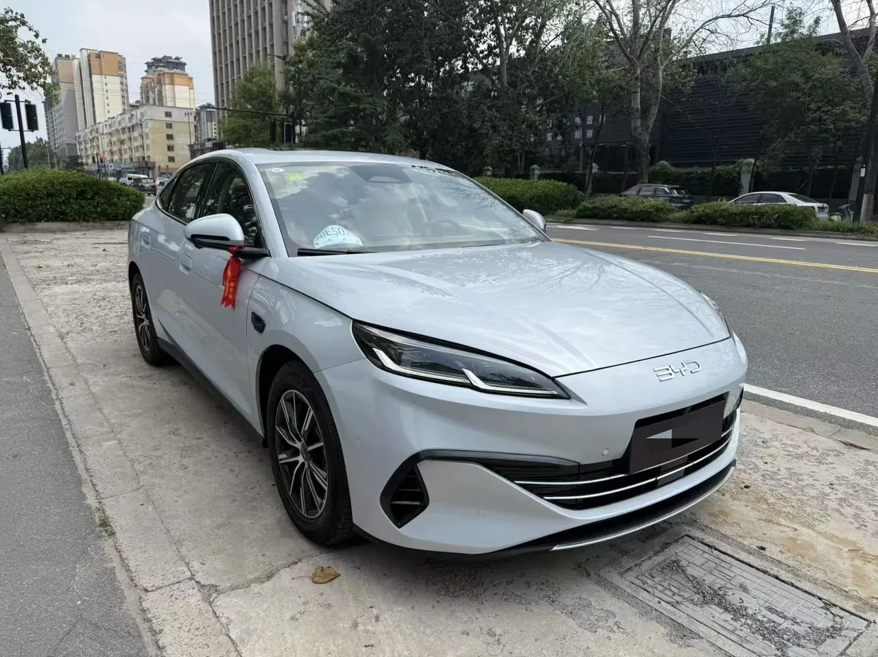 BYD 2026 seals 06 DM-i 1.5 stepless super-exclusive 210KM exclusive automatic gear 9