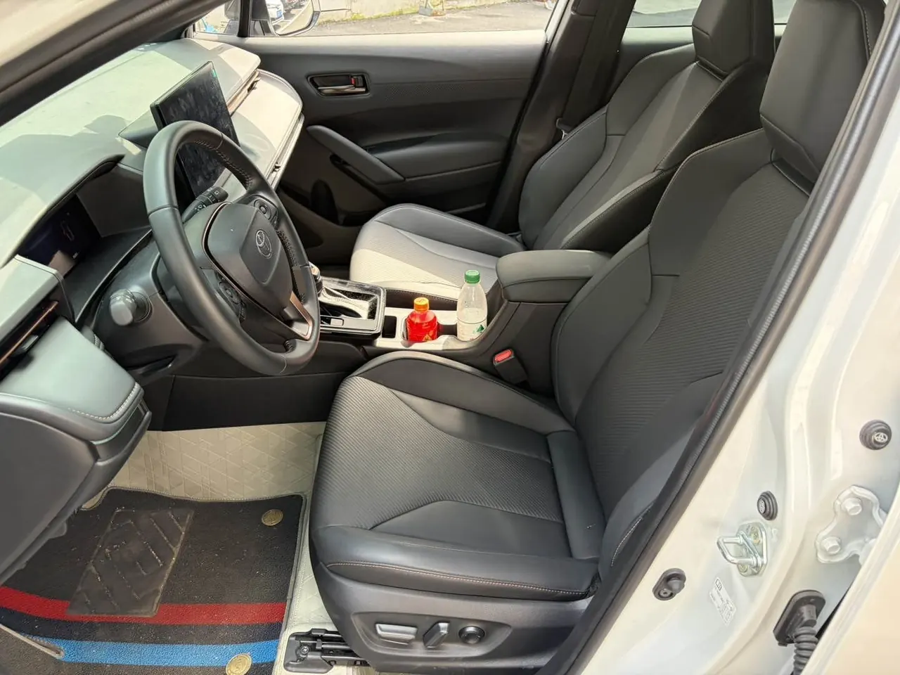 Toyota 2026 Fenglanda Shuangqing 2.0 Stepless Intelligent Electric Hybrid Deluxe Automatic Gear 3