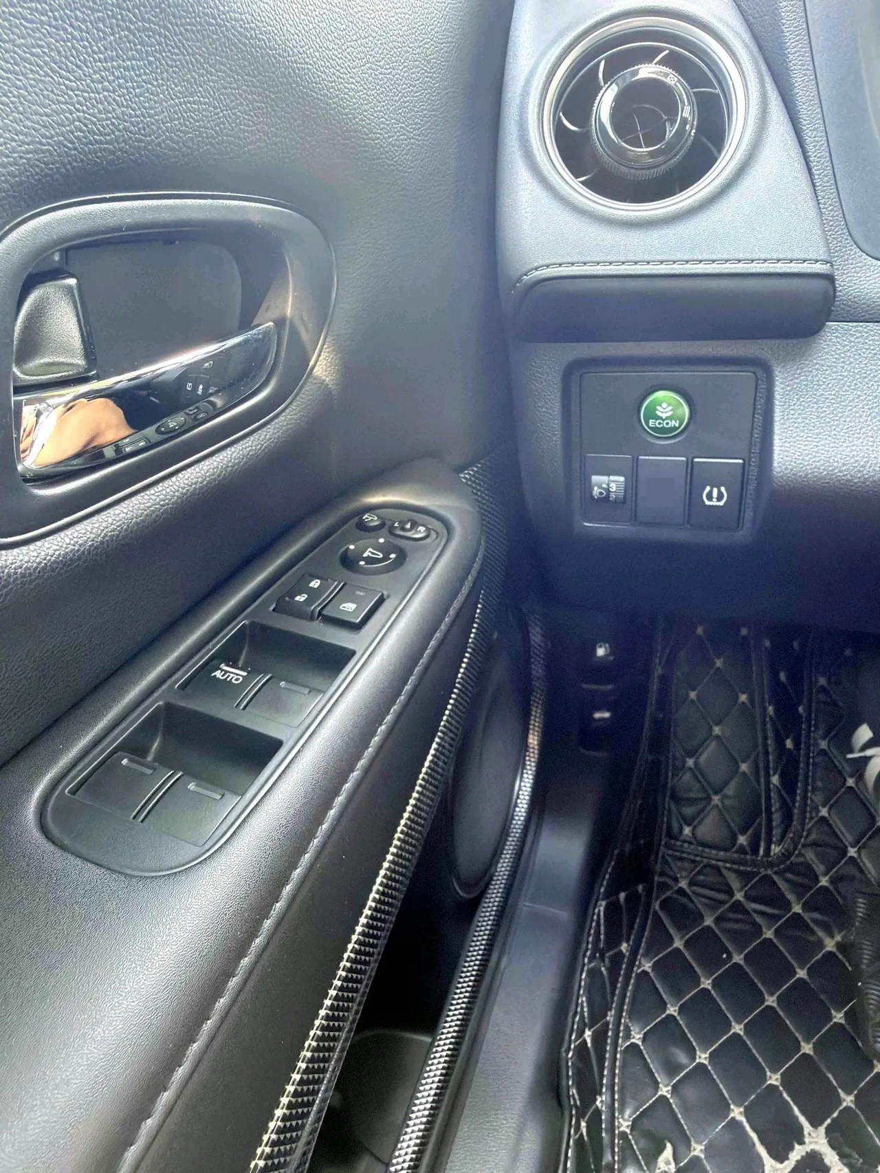 Honda 2021 XR-V 1.5 Stepless Comfort Edition Automatic Gear 14