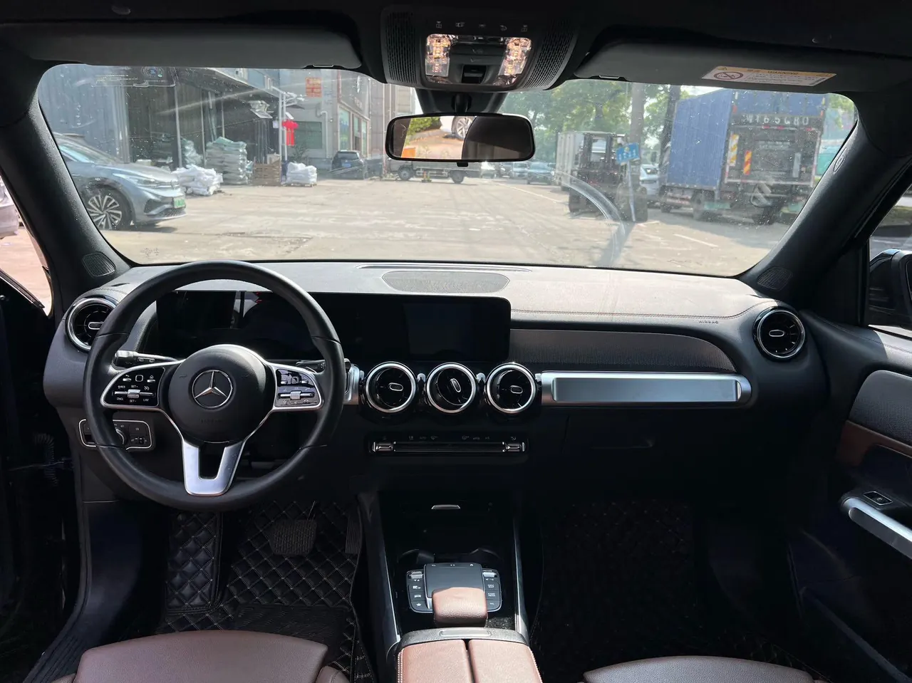 Mercedes Benz 2021 GLB 180 1.3T Dynamic Automatic 9