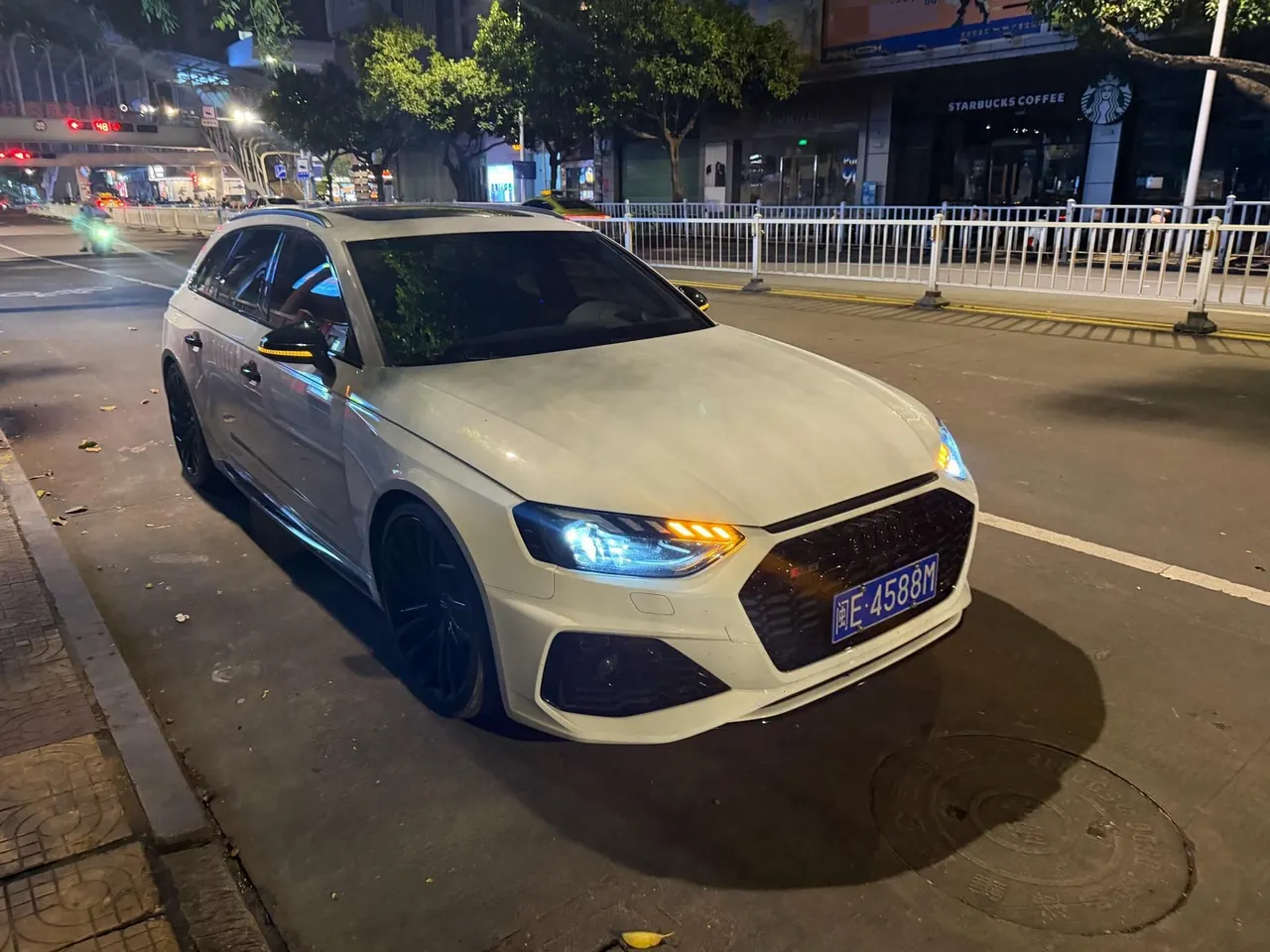 Audi RS4 (Imported) 2021 RS4 Avant 2.9TFSI Obsidian Edition Automatic Gear 3