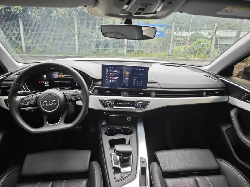 Audi 2022 A4L 2.0TFSI 40TFSI Deluxe Dynamic Automatic 4
