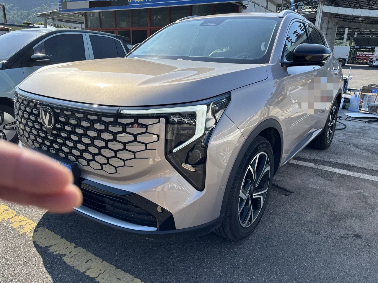 Open image lightbox: ChangAn 2026 CS55 PLUS 1.5T New Blue Whale Tianzhu Prestige Automatic