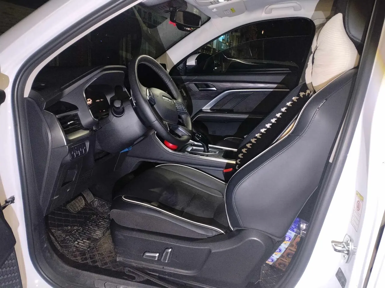 Haval 2021 H6 1.5T National Tide Champion Edition Automatic Gear 4