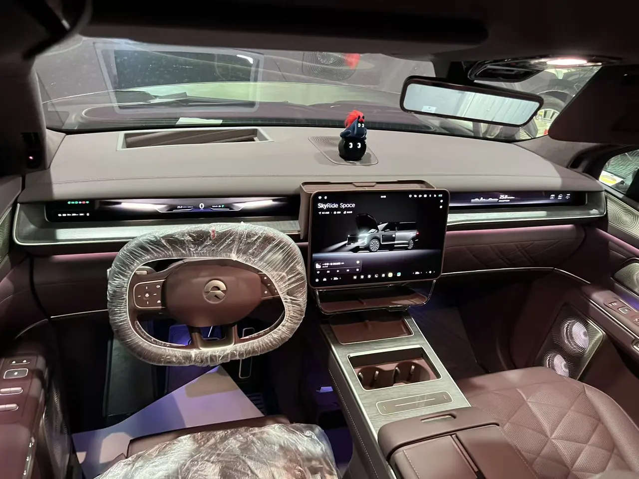 NIO 2026 ES 9 102kWh Executive Island Deluxe Automatic Gear 6