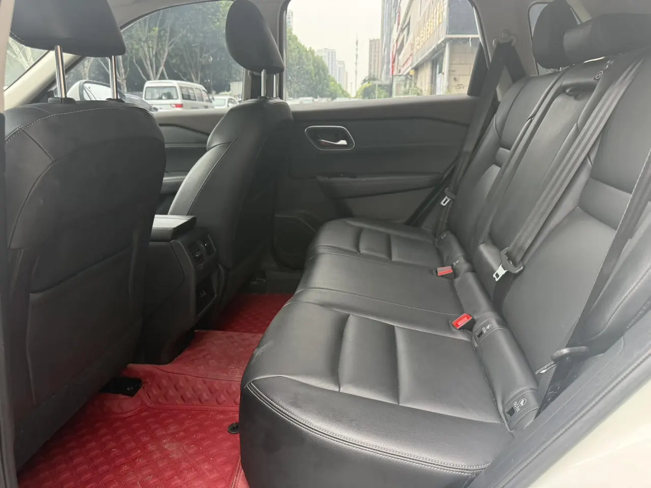 Nissan 2021 Qijun 1.5T Stepless VC-Turbo 15000.00g Drive Deluxe Automatic Gear 4