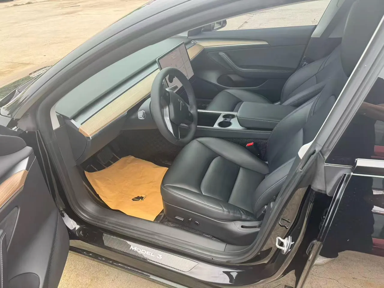 Tesla 2021 Model 3 Standard Endurance Rear Drive Upgraded Automatic Gear 2