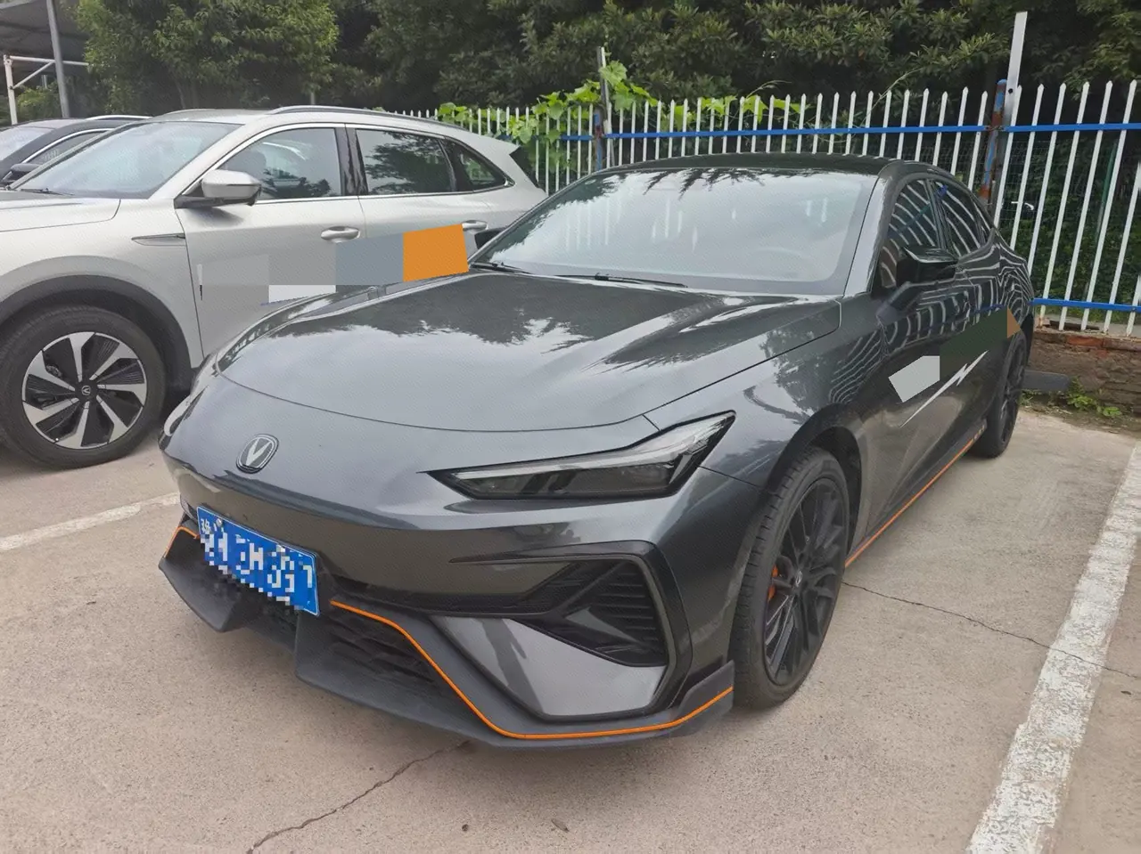 Open image lightbox: ChangAn 2025 UNI-V 2.0T Jin Qing type automatic gear