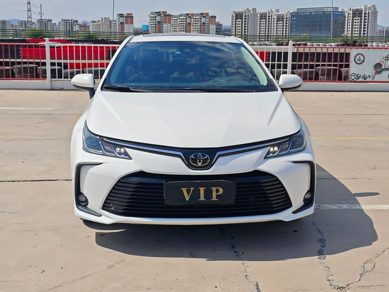 Toyota 2021 corolla 1.2T stepless elite PLUS version of automatic gear 2