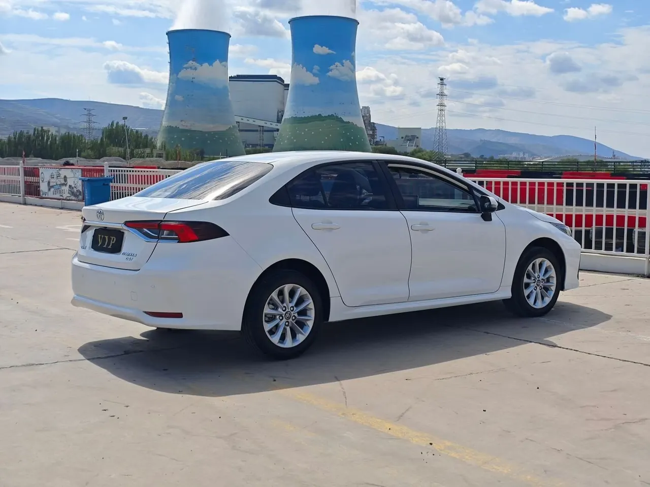 Toyota 2021 corolla 1.2T stepless elite PLUS version of automatic gear 7