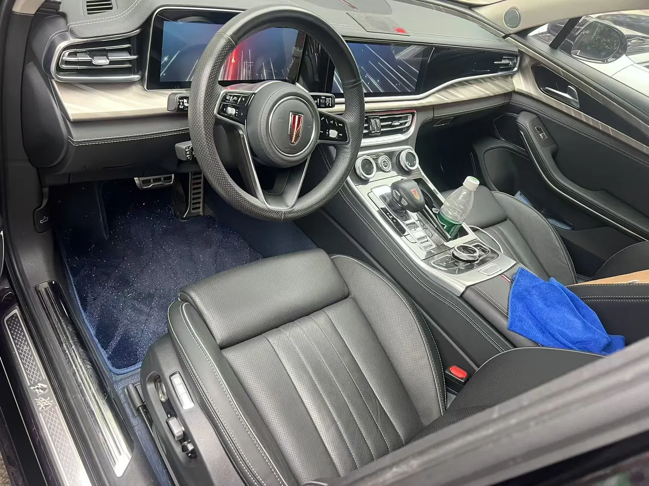 HongQi 2022 H9 48V 2.0T Zhilian Flag Edition Automatic Gear 7