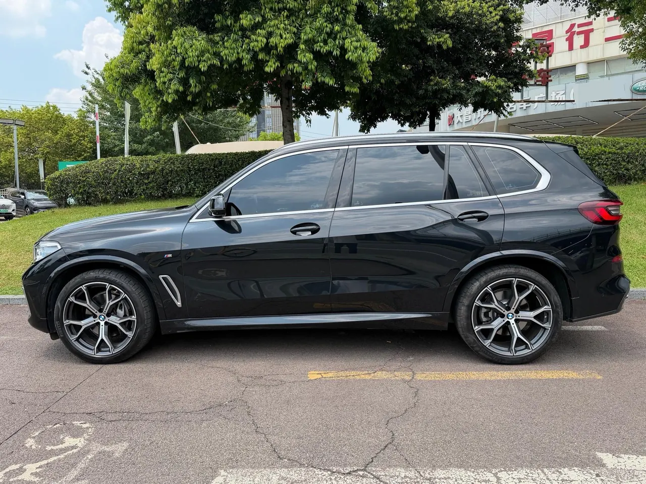 BMW 2022 X5 xDrive 40Li 48v 3.0T exclusive m sports suit automatic gear 2
