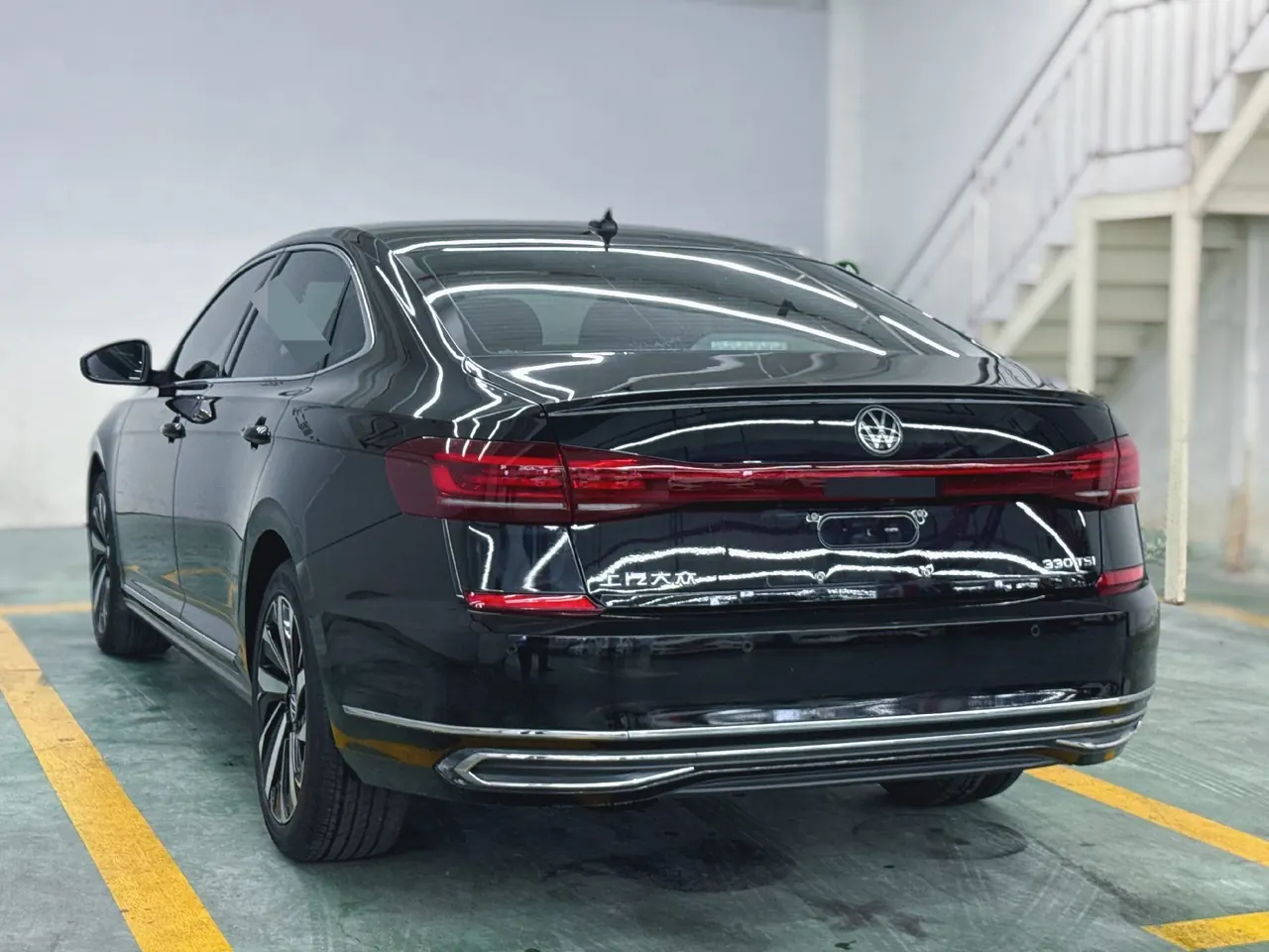 Volkswagen 2022 Passat 2.0TSI 330TSI Elite Edition Automatic 8