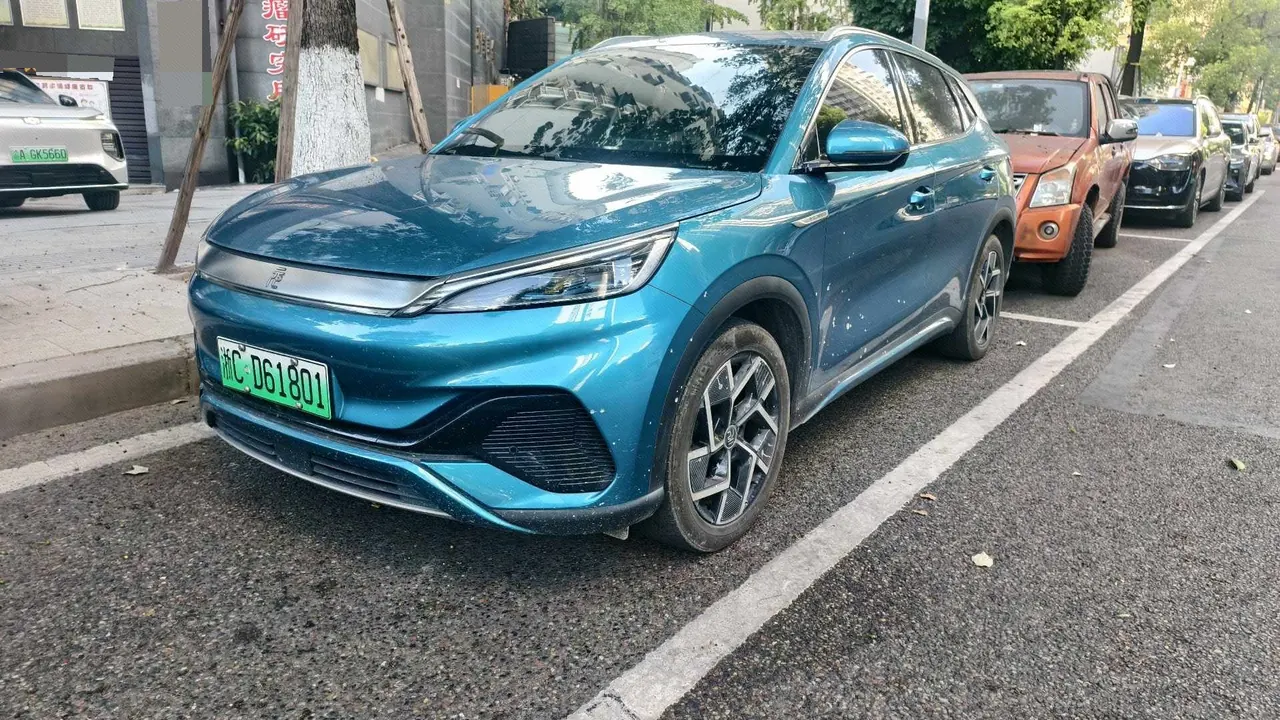 Open image lightbox: BYD yuan PLUS 2022 yuan PLUS 510KM flagship PLUS automatic gear