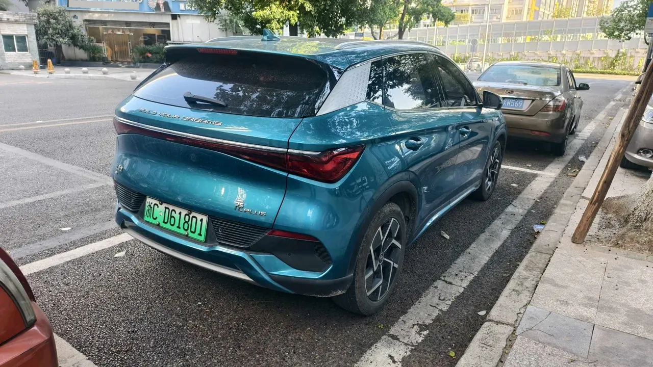 BYD yuan PLUS 2022 yuan PLUS 510KM flagship PLUS automatic gear 4