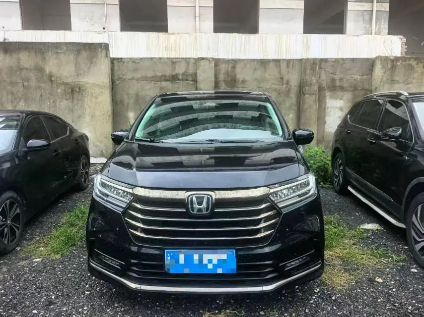 Honda 2022 Odyssey Hybrid 2.0 Stepless Sharp and Glory Edition Automatic Gear 2