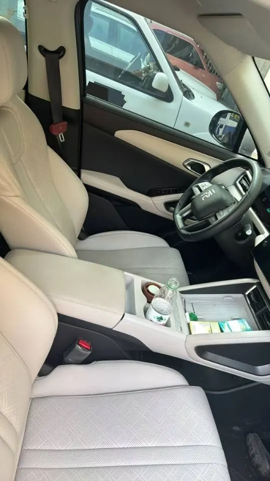 BYD 2025 Yuan UP Smart Driving 401KM Vital Automatic Gear 4