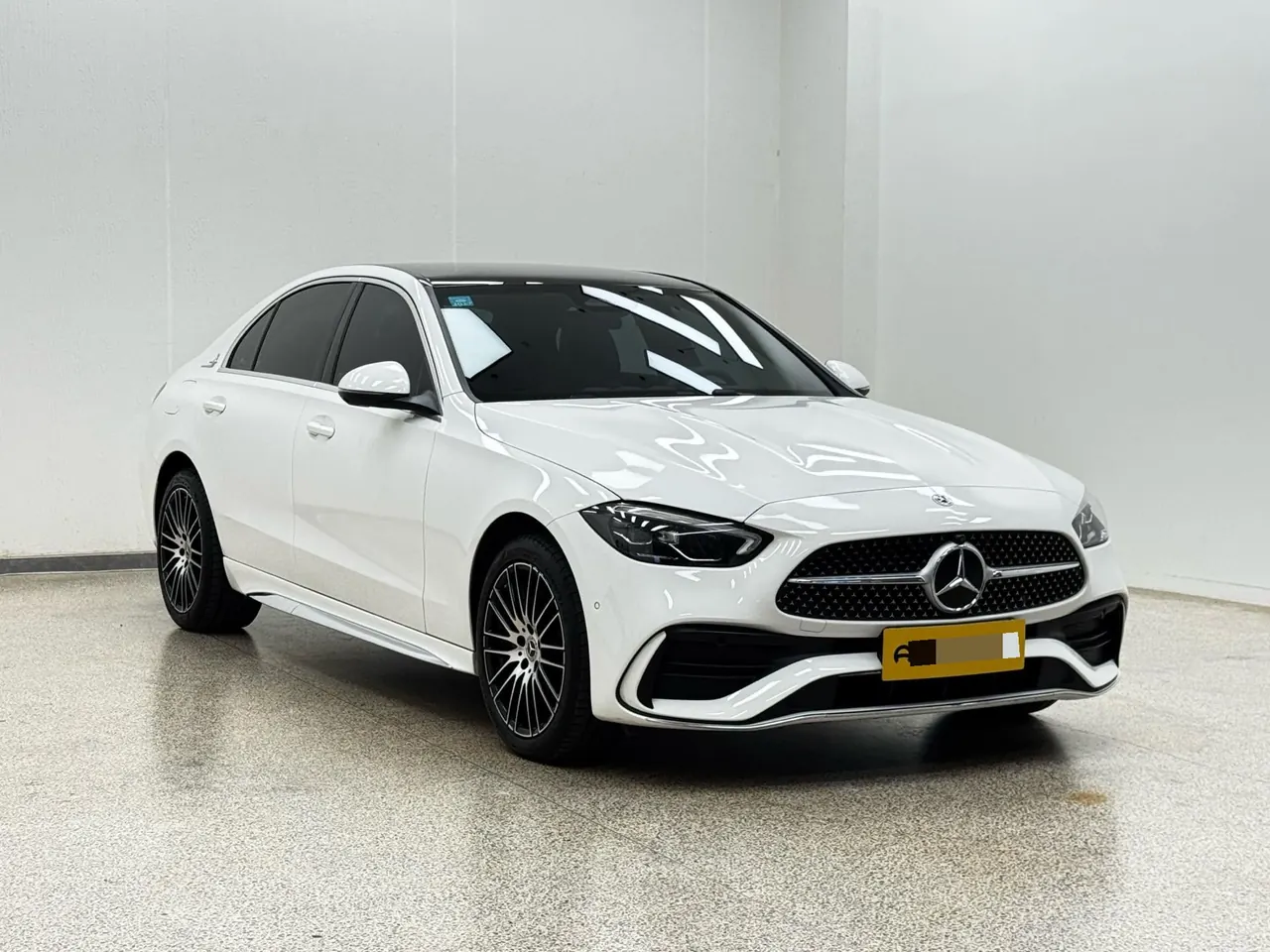打开图片灯箱:Mercedes Benz Class C 2025 C 260 L 48V 1.5T Sports Edition Automatic Gear