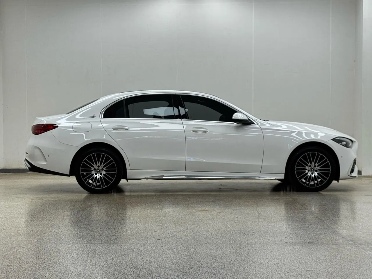 Mercedes Benz Class C 2025 C 260 L 48V 1.5T Sports Edition Automatic Gear 6
