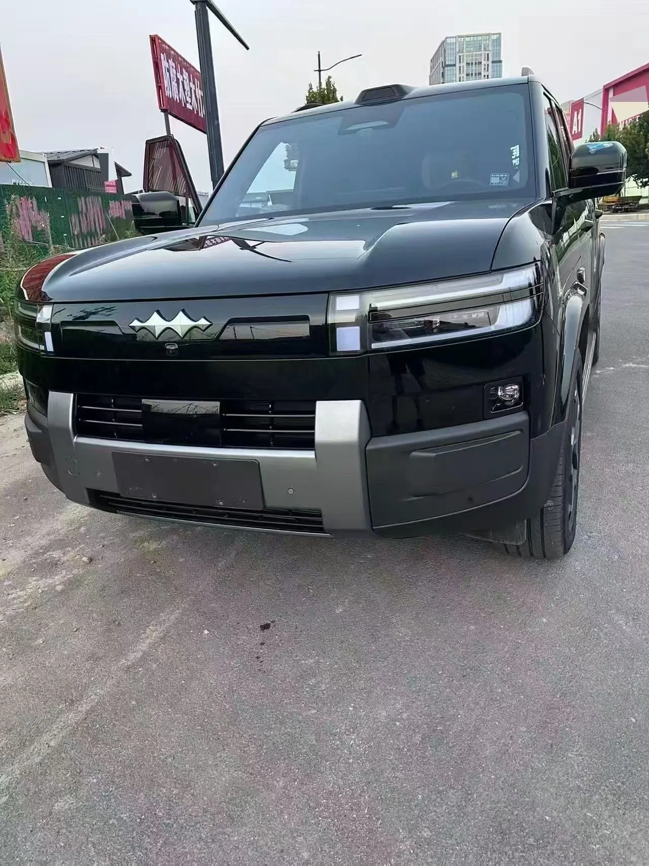 FangChengBao 2025 titanium 7 1.5T stepless 190KM four-wheel drive Ultra version of automatic gear 3