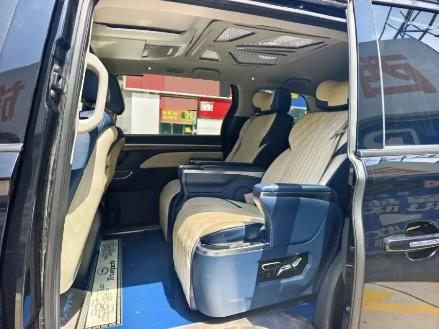 Chuanqi 2021 M8 2.0T 390T Lingxiu Series Deluxe Edition Automatic Gear 5