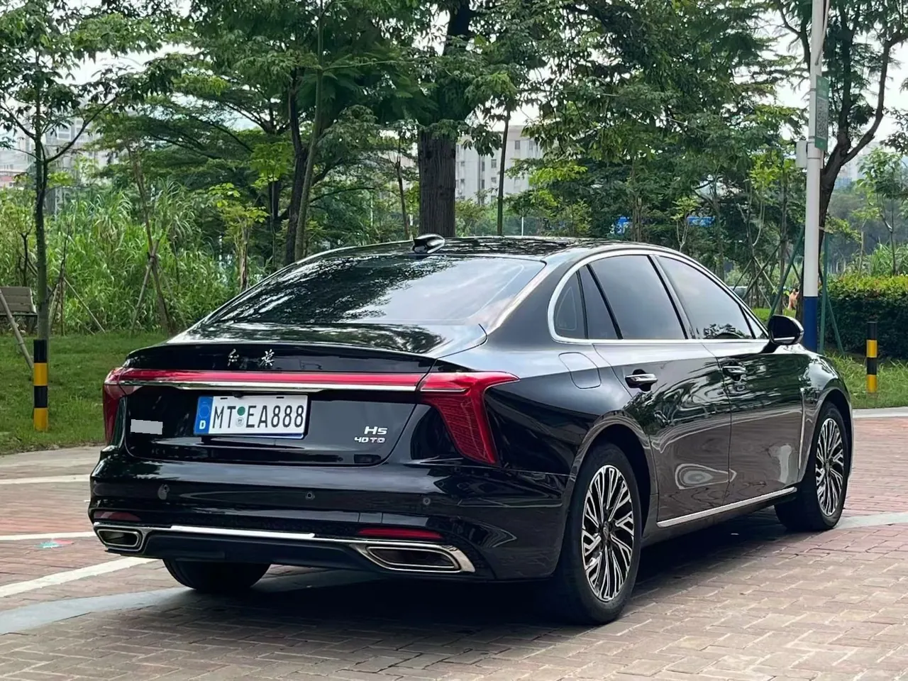 HongQi 2022 H5 48V 1.8TD Zhilian Qi Chang Edition Automatic Gear 7