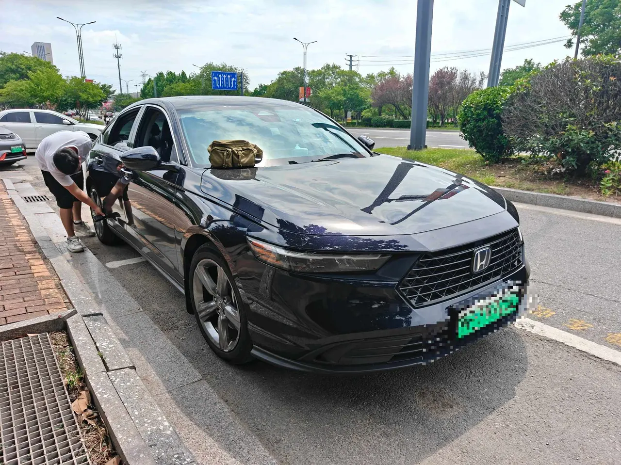 Honda Accord New Energy 2023 11th Generation Accord e:PHEV 2.0 Stepless Deluxe Automatic Gear 3