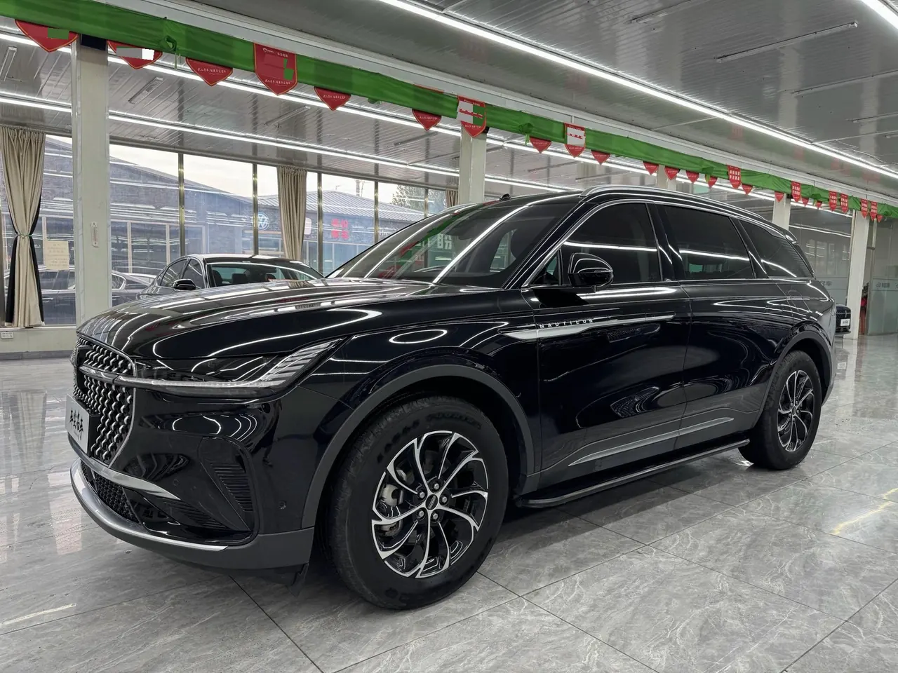 Open image lightbox: Lincoln 2023 Voyager 2.0T 4-wheel drive exclusive automatic gear