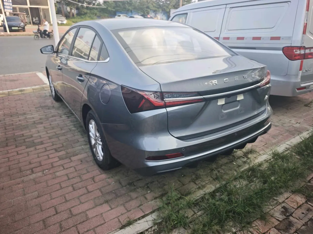 Roewe 2026 i5 1.5 Stepless Deluxe Edition Automatic Gear 4