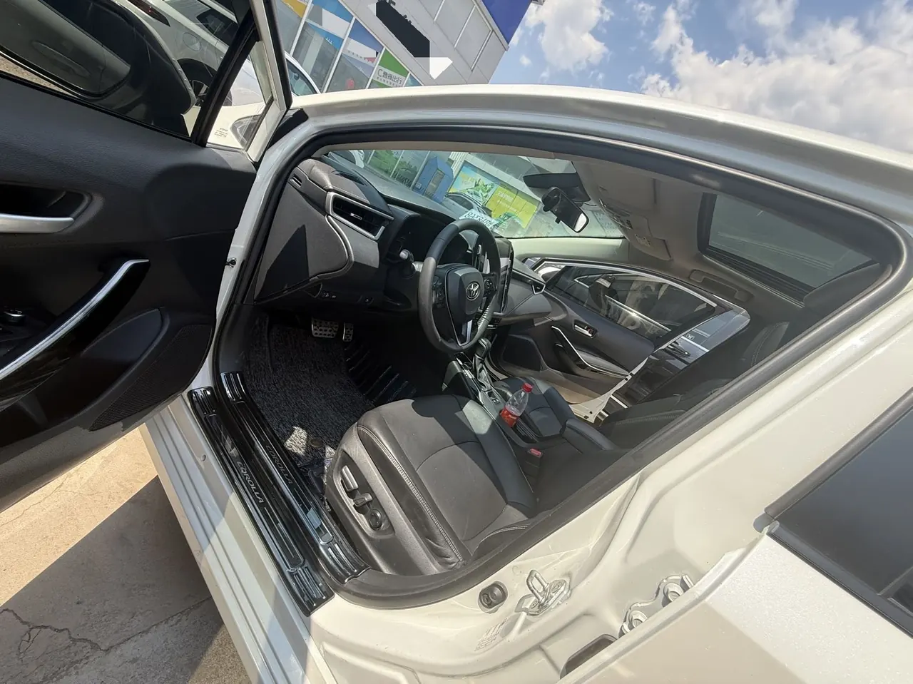 Toyota 2021 corolla double engine 1.8 stepless flagship automatic gear 5