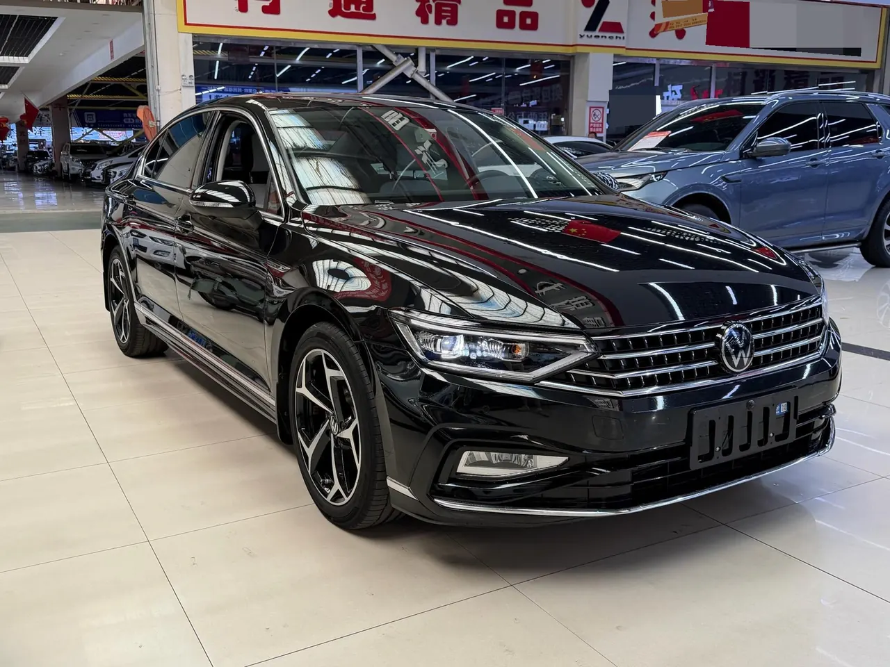 Volkswagen 2024 Magotan 2.0TSI 330TSI 2 million luxury automatic gear 3